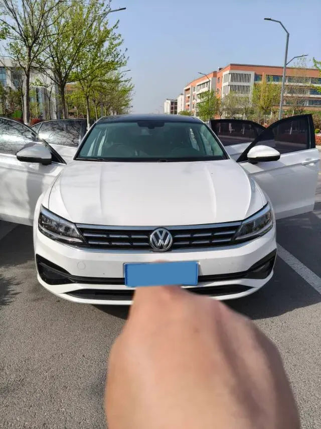 2021 Volkswagen Lamando 1.4T 150HP L4 7DCT,autocango,china used car exporter,china ev exporter,chinese used car exporter,chinese used ev exporter