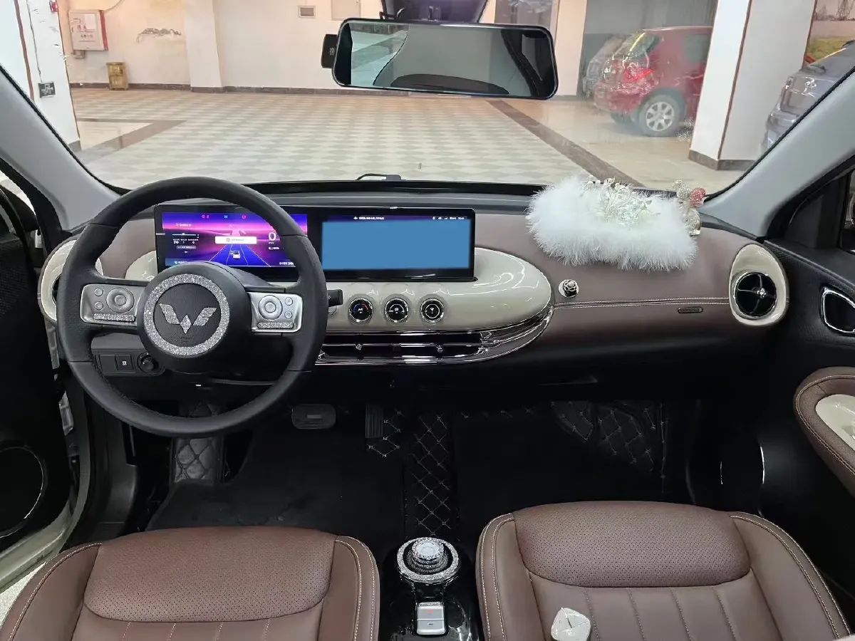 2023 WuLing BinGuo BEV 37.9KWH,autocango,china used car exporter,china ev exporter,chinese used car exporter,chinese used ev exporter