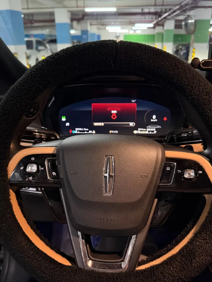 2021 Lincoln Corsair 2.0T 245HP L4 8AT,autocango,china used car exporter,china ev exporter,chinese used car exporter,chinese used ev exporter