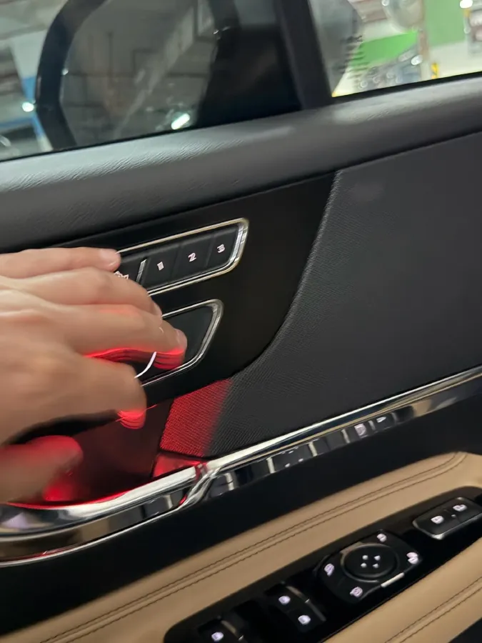 2021 Lincoln Corsair 2.0T 245HP L4 8AT,autocango,china used car exporter,china ev exporter,chinese used car exporter,chinese used ev exporter