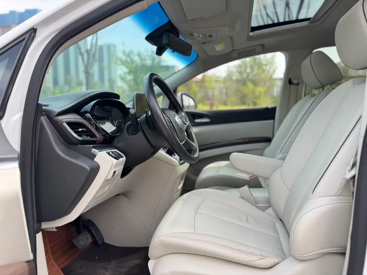 2021 Buick GL8 2.0T 237HP L4 9AT,autocango,china used car exporter,china ev exporter,chinese used car exporter,chinese used ev exporter