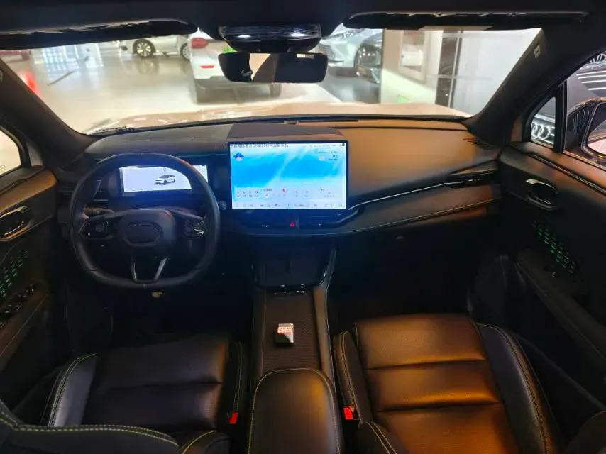 2025 LYNK&CO 06 1.5T 181HP L4 7DCT,autocango,china used car exporter,china ev exporter,chinese used car exporter,chinese used ev exporter