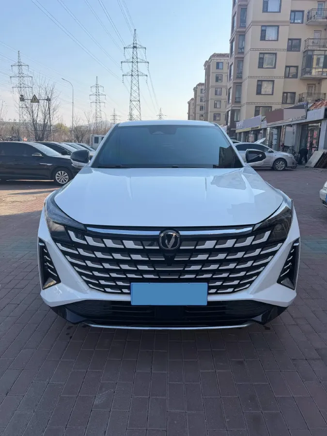 2025 ChangAn UNI-Z 1.5T 188HP L4 7DCT,autocango,china used car exporter,china ev exporter,chinese used car exporter,chinese used ev exporter