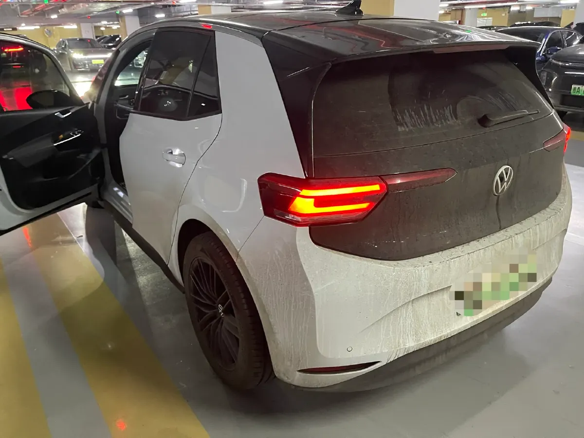 2024 Volkswagen ID.3 BEV 52.8KWH,autocango,china used car exporter,china ev exporter,chinese used car exporter,chinese used ev exporter