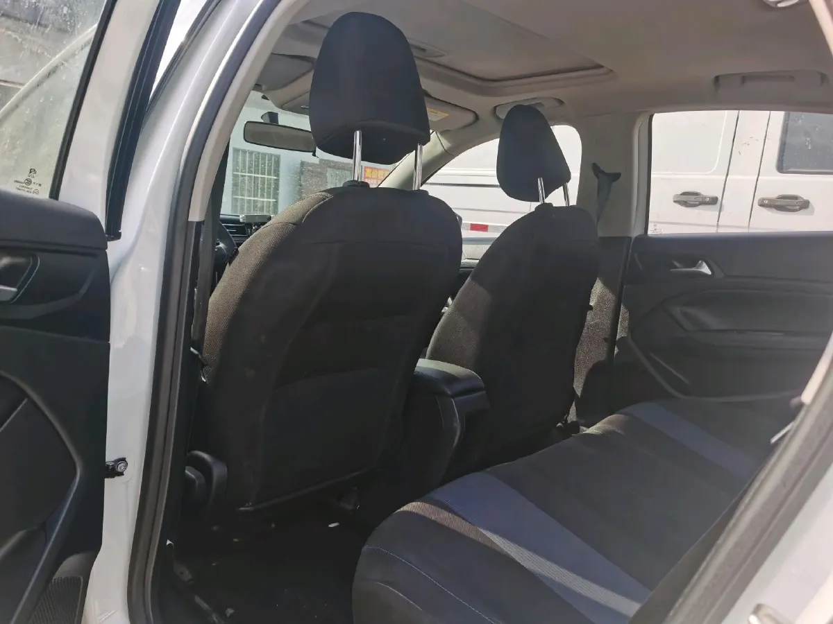 2018 Peugeot 308 1.6L 117HP L4 6AT,autocango,china used car exporter,china ev exporter,chinese used car exporter,chinese used ev exporter