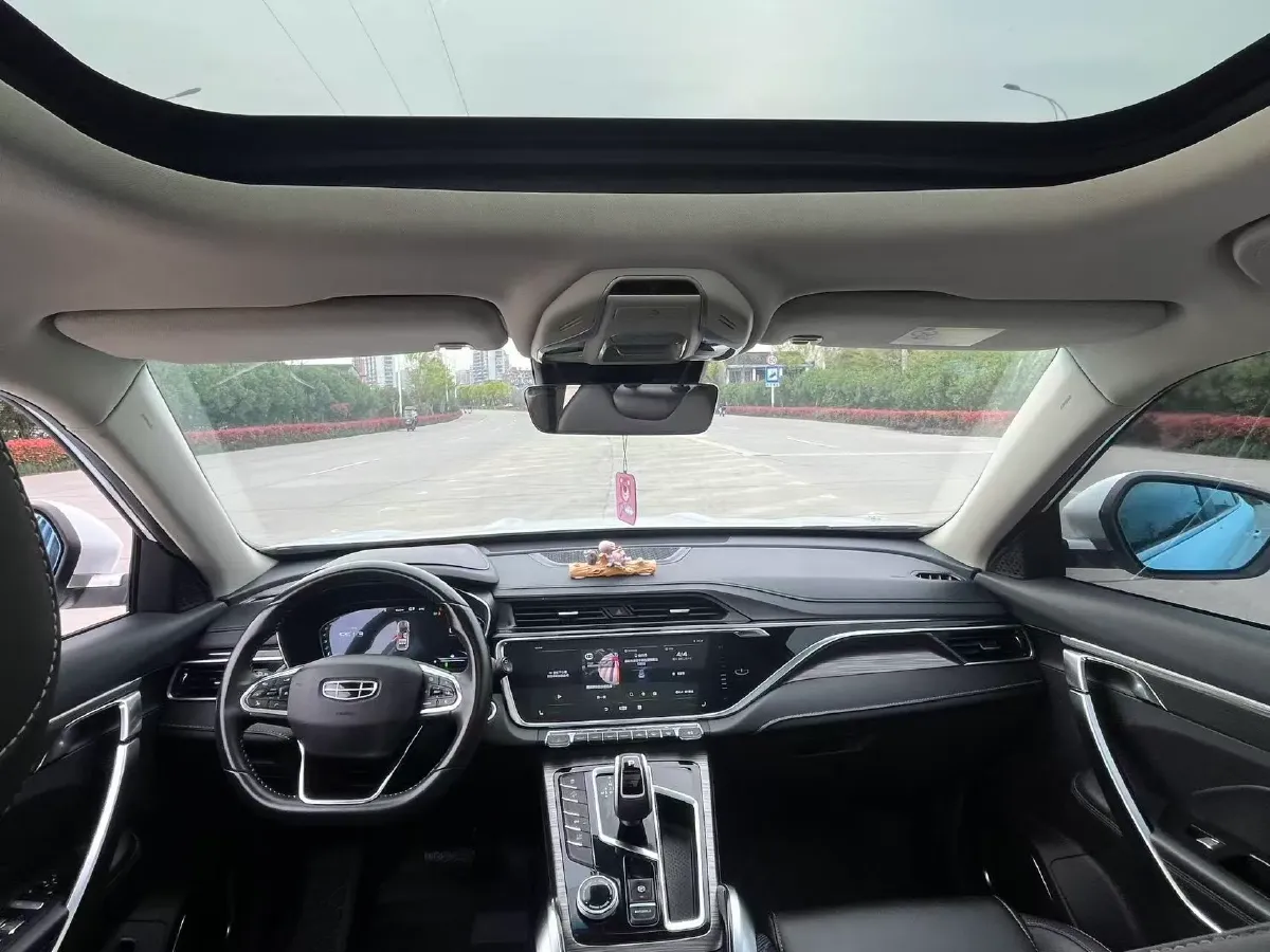 2020 Geely Azkarra 1.8T 184HP L4 7DCT,autocango,china used car exporter,china ev exporter,chinese used car exporter,chinese used ev exporter