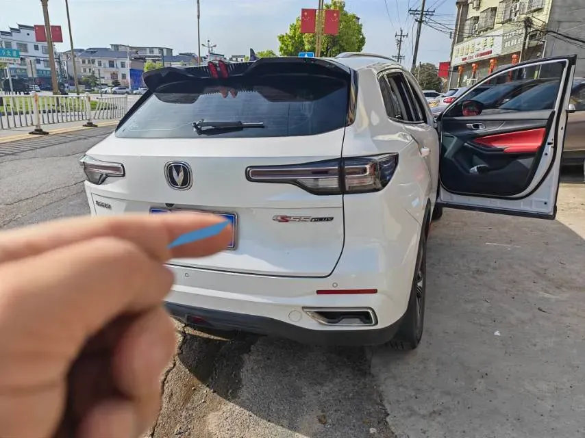 2022 ChangAn Oshan X7 Plus 1.5T 188HP L4 7DCT,autocango,china used car exporter,china ev exporter,chinese used car exporter,chinese used ev exporter
