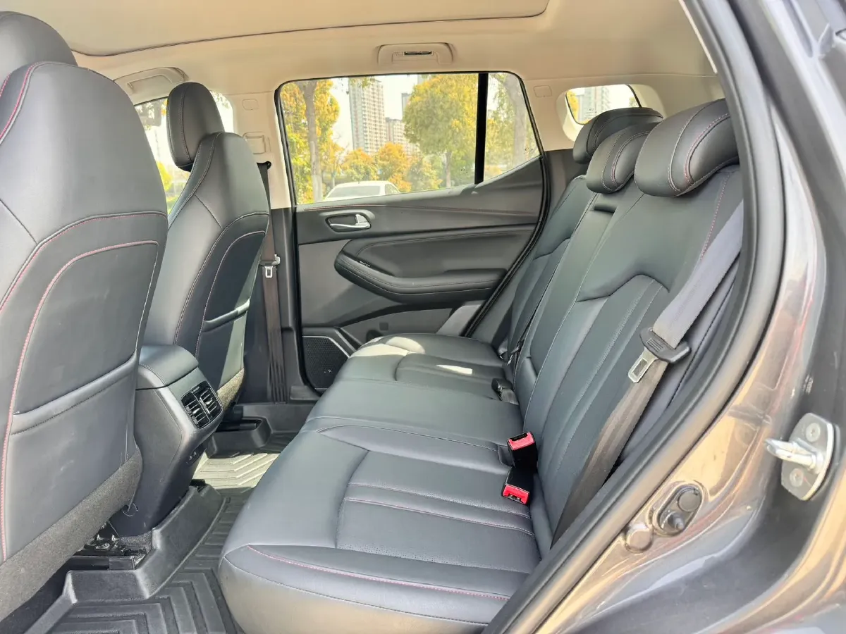 2021 GAC Trumpchi GS4 1.5T 169HP L4 6AT,autocango,china used car exporter,china ev exporter,chinese used car exporter,chinese used ev exporter