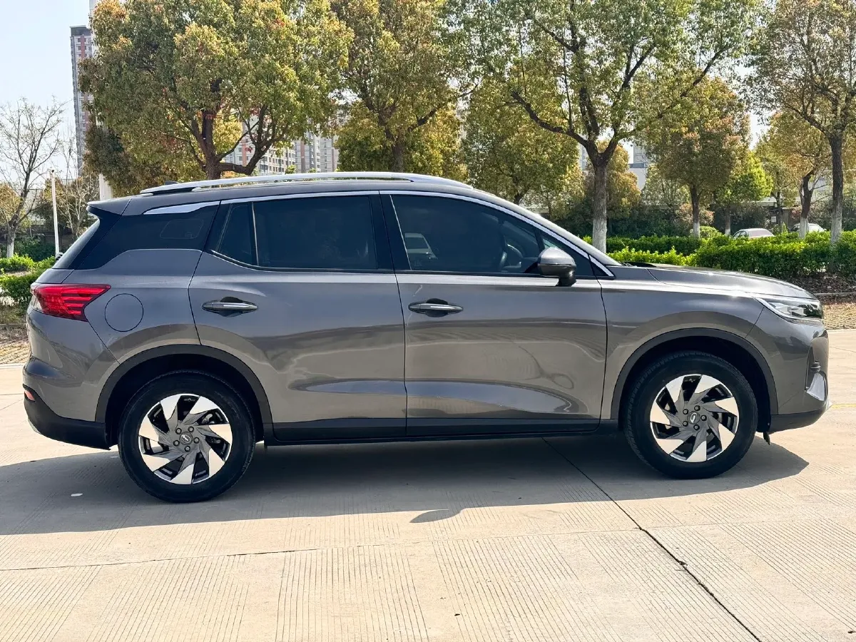 2021 GAC Trumpchi GS4 1.5T 169HP L4 6AT,autocango,china used car exporter,china ev exporter,chinese used car exporter,chinese used ev exporter