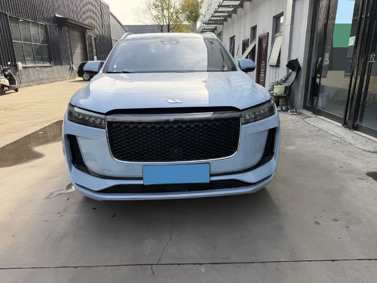 2020 Li ONE Range Extended 131HP REEV 40.5KWH,autocango,china used car exporter,china ev exporter,chinese used car exporter,chinese used ev exporter