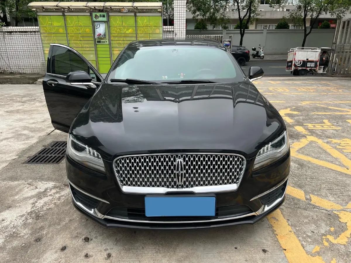 2019 BMW X2 1.5T 140HP L3 7DCT,autocango,china used car exporter,china ev exporter,chinese used car exporter,chinese used ev exporter