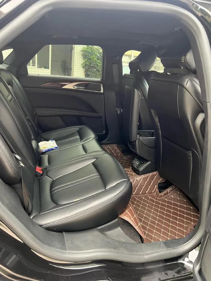 2019 BMW X2 1.5T 140HP L3 7DCT,autocango,china used car exporter,china ev exporter,chinese used car exporter,chinese used ev exporter