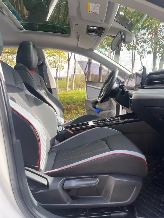 2022 Exceed TXL 2.0T 261HP L4 7DCT,autocango,china used car exporter,china ev exporter,chinese used car exporter,chinese used ev exporter