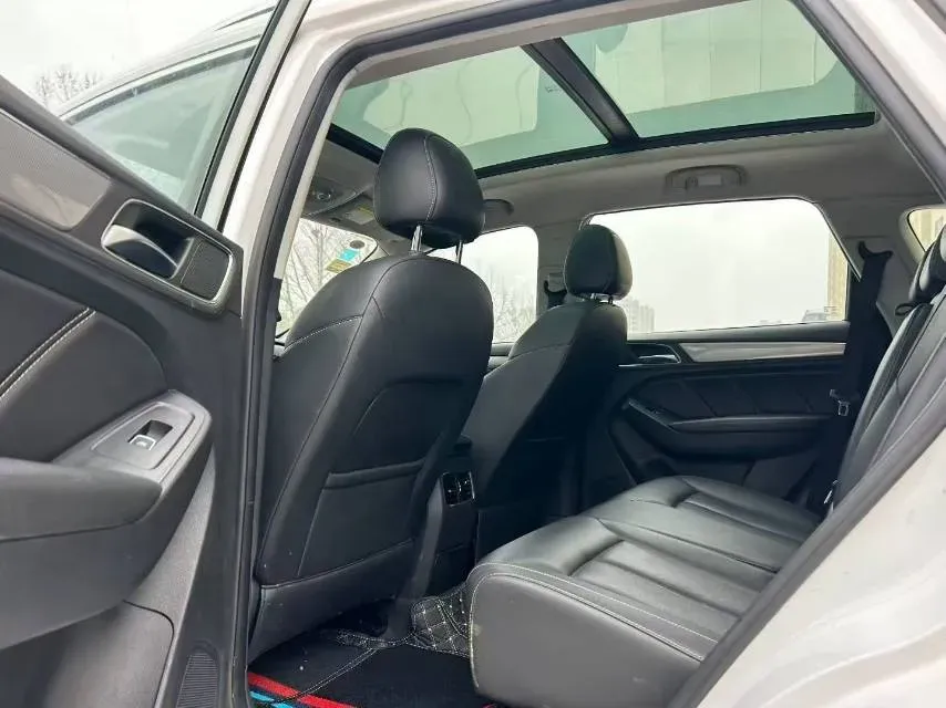 2018 Roewe RX5 1.5T 169HP L4 7DCT,autocango,china used car exporter,china ev exporter,chinese used car exporter,chinese used ev exporter