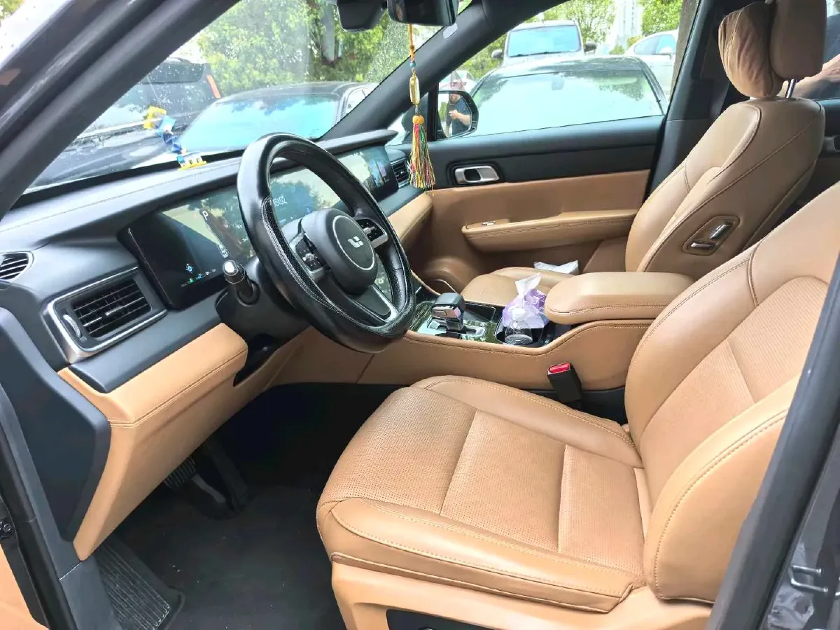 2021 Li ONE Range Extended 131HP REEV 40.5KWH,autocango,china used car exporter,china ev exporter,chinese used car exporter,chinese used ev exporter