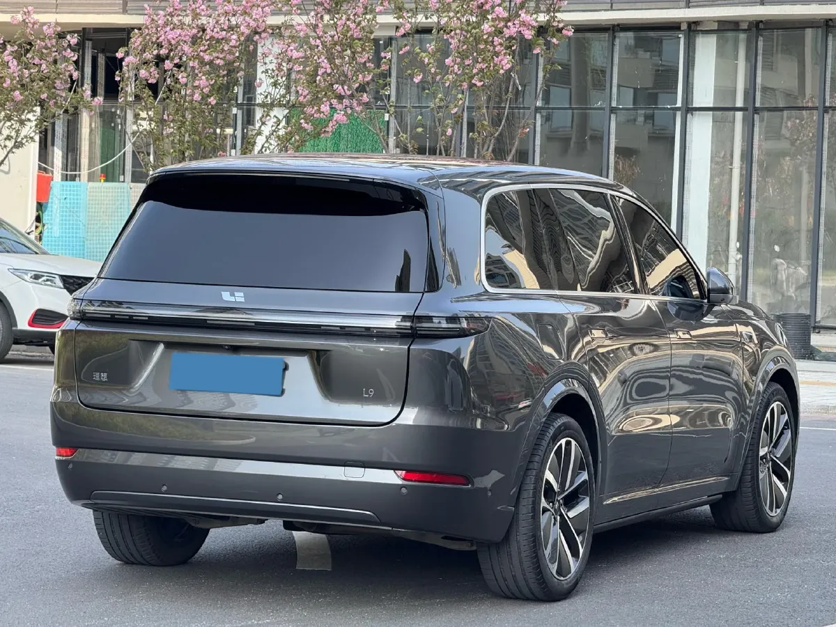 2022 Li L9 Range Extended 154HP REEV 42.6KWH,autocango,china used car exporter,china ev exporter,chinese used car exporter,chinese used ev exporter