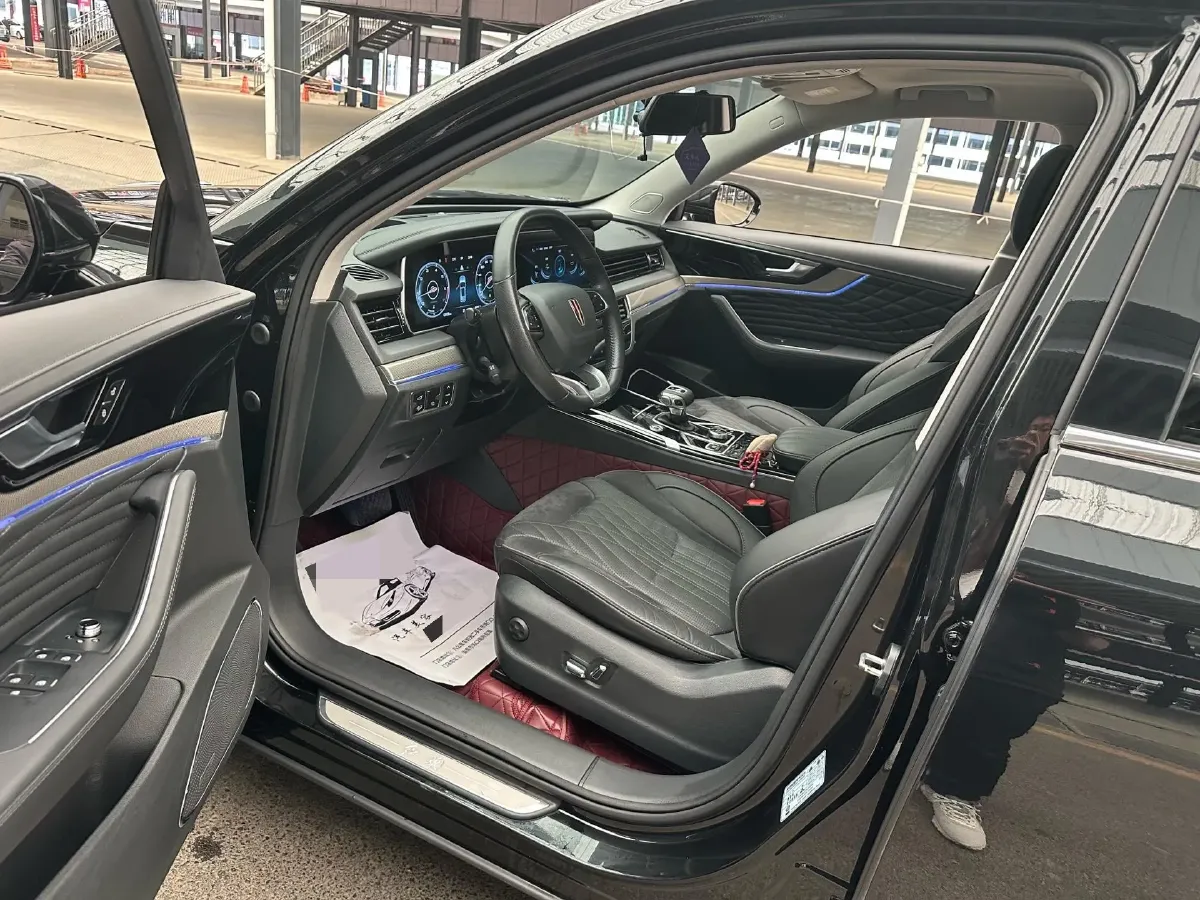 2022 HongQi HS5 2.0T 224HP L4 6AT,autocango,china used car exporter,china ev exporter,chinese used car exporter,chinese used ev exporter