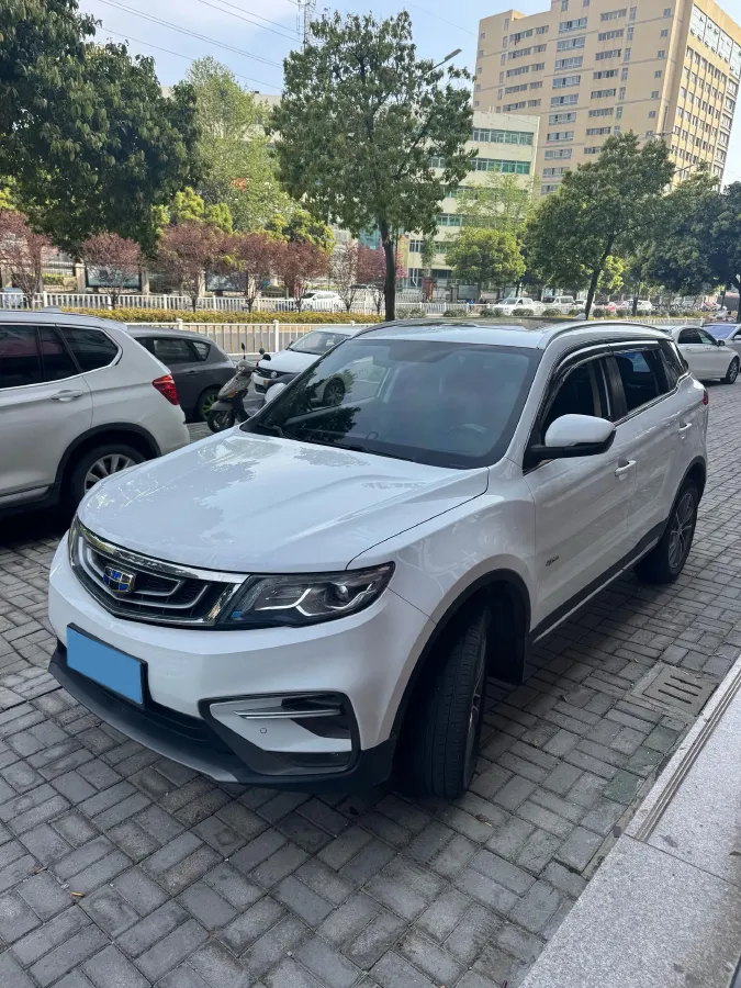 2018 Roewe RX5 1.5T 169HP L4 6MT,autocango,china used car exporter,china ev exporter,chinese used car exporter,chinese used ev exporter