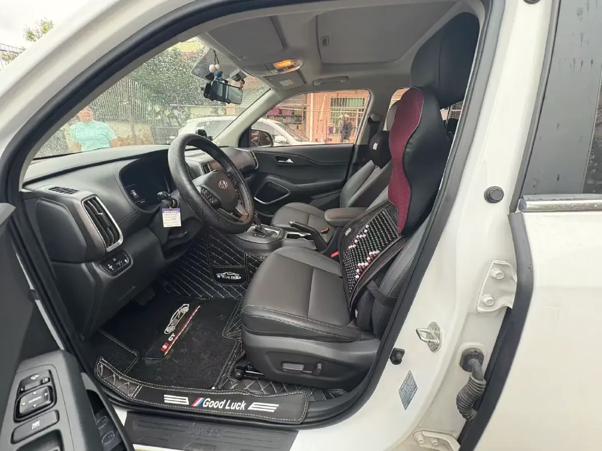 2019 Hyundai ix35 2.0L 160HP L4 6AT,autocango,china used car exporter,china ev exporter,chinese used car exporter,chinese used ev exporter