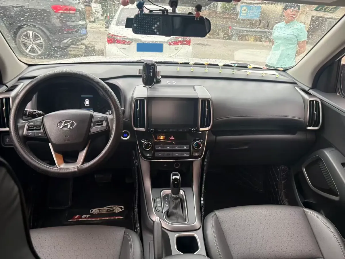 2019 Hyundai ix35 2.0L 160HP L4 6AT,autocango,china used car exporter,china ev exporter,chinese used car exporter,chinese used ev exporter