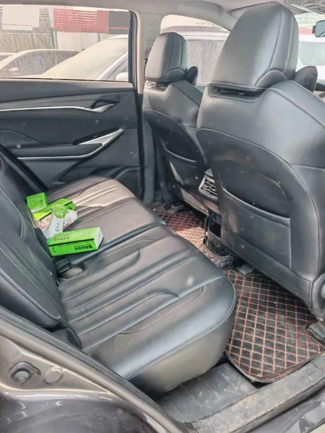 2022 ChangAn CS75 Plus 1.5T 178HP L4 6AT,autocango,china used car exporter,china ev exporter,chinese used car exporter,chinese used ev exporter