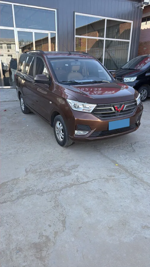 2019 WuLing HongGuang 1.5L 99HP L4 6MT,autocango,china used car exporter,china ev exporter,chinese used car exporter,chinese used ev exporter