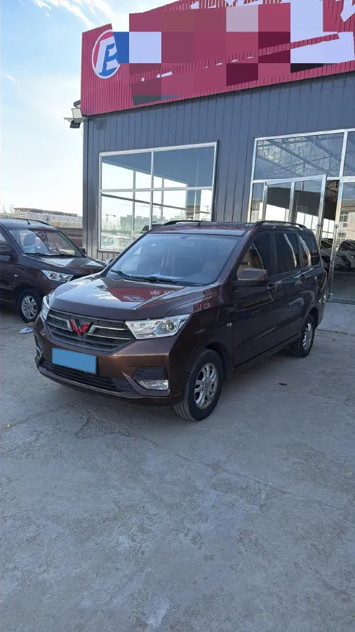 2019 WuLing HongGuang 1.5L 99HP L4 6MT,autocango,china used car exporter,china ev exporter,chinese used car exporter,chinese used ev exporter