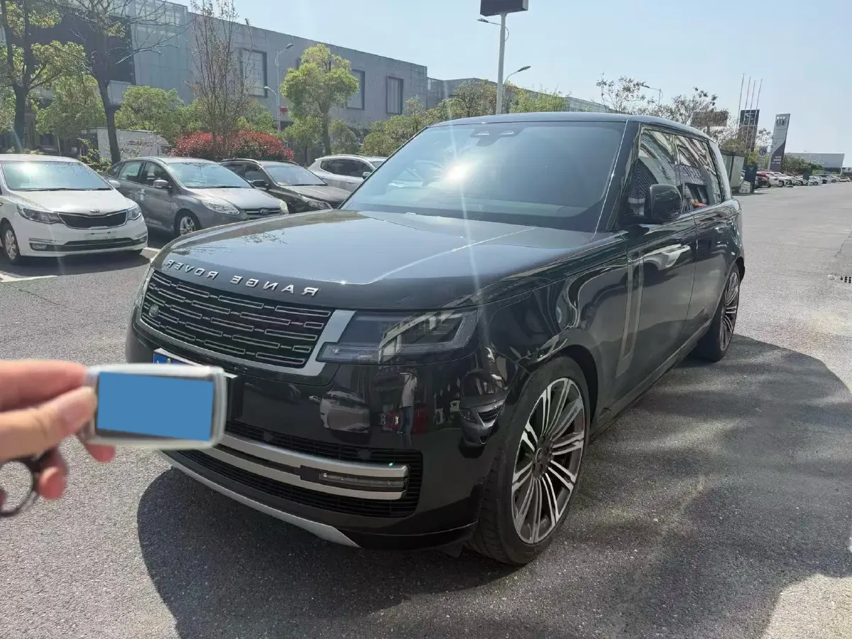 2025 Land Rover Range Rover 3.0T 400HP L6 8AT,autocango,china used car exporter,china ev exporter,chinese used car exporter,chinese used ev exporter