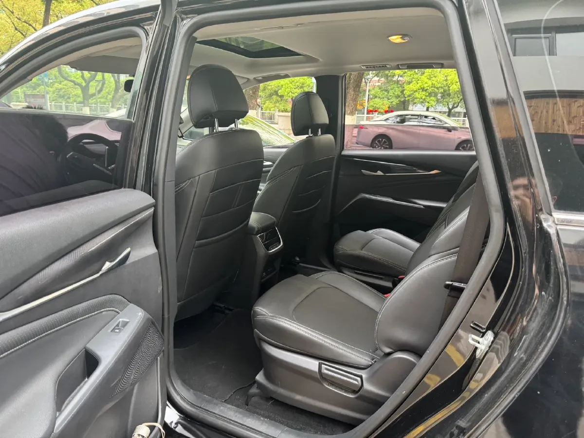 2021 MAXUS G50 1.5T 169HP L4 7DCT,autocango,china used car exporter,china ev exporter,chinese used car exporter,chinese used ev exporter