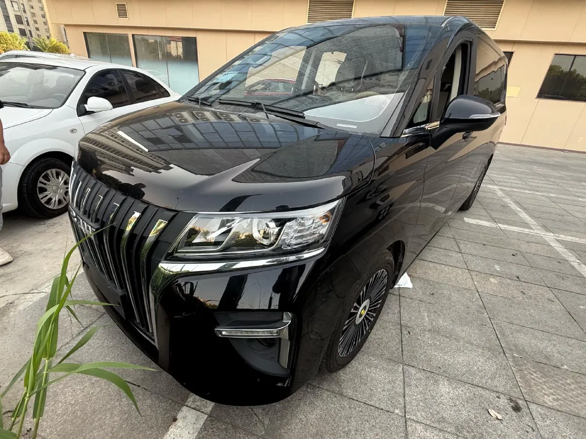 2023 BAW RuiSheng Trump M7 2.0L 144HP L4 8AT,autocango,china used car exporter,china ev exporter,chinese used car exporter,chinese used ev exporter