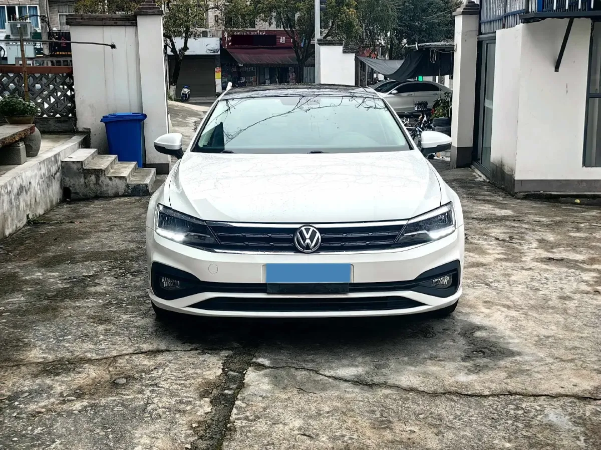 2019 Volkswagen T-Cross 1.4T 150HP L4 7DCT,autocango,china used car exporter,china ev exporter,chinese used car exporter,chinese used ev exporter