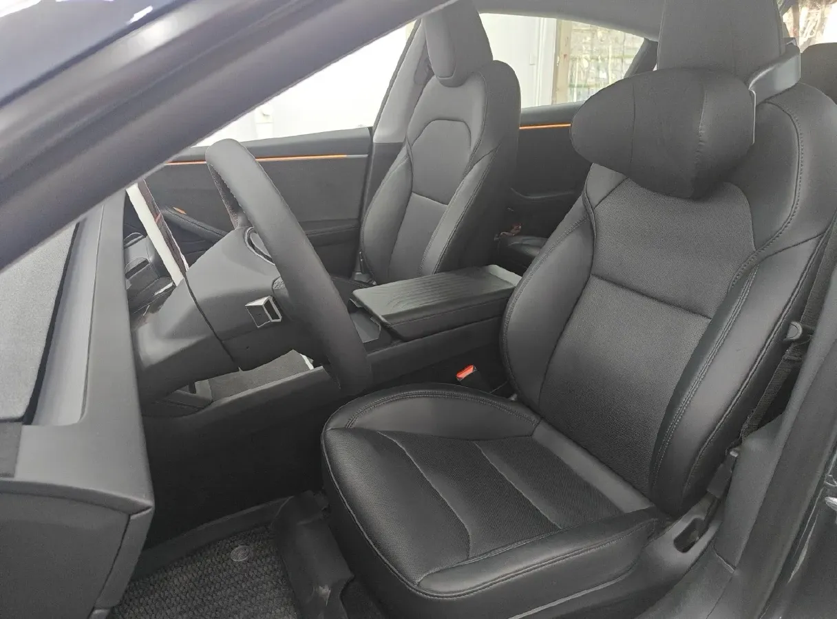 2023 Buick EnvisionPlus 2.0T 237HP L4 9AT,autocango,china used car exporter,china ev exporter,chinese used car exporter,chinese used ev exporter