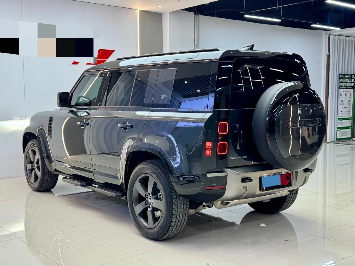 2024 Land Rover Defender 3.0T 400HP L6 8AT,autocango,china used car exporter,china ev exporter,chinese used car exporter,chinese used ev exporter