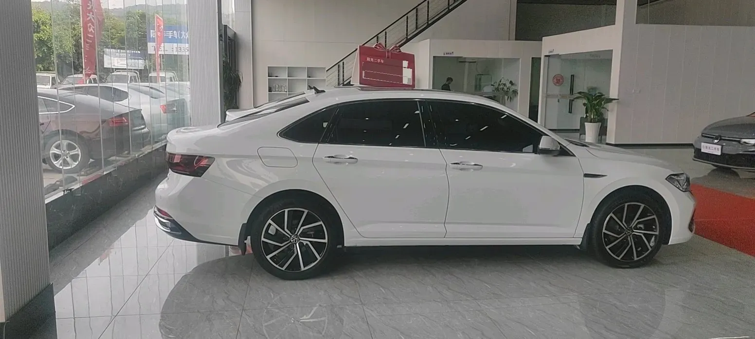 2024 Volkswagen Sagitar 1.5T 160HP L4 7DCT,autocango,china used car exporter,china ev exporter,chinese used car exporter,chinese used ev exporter