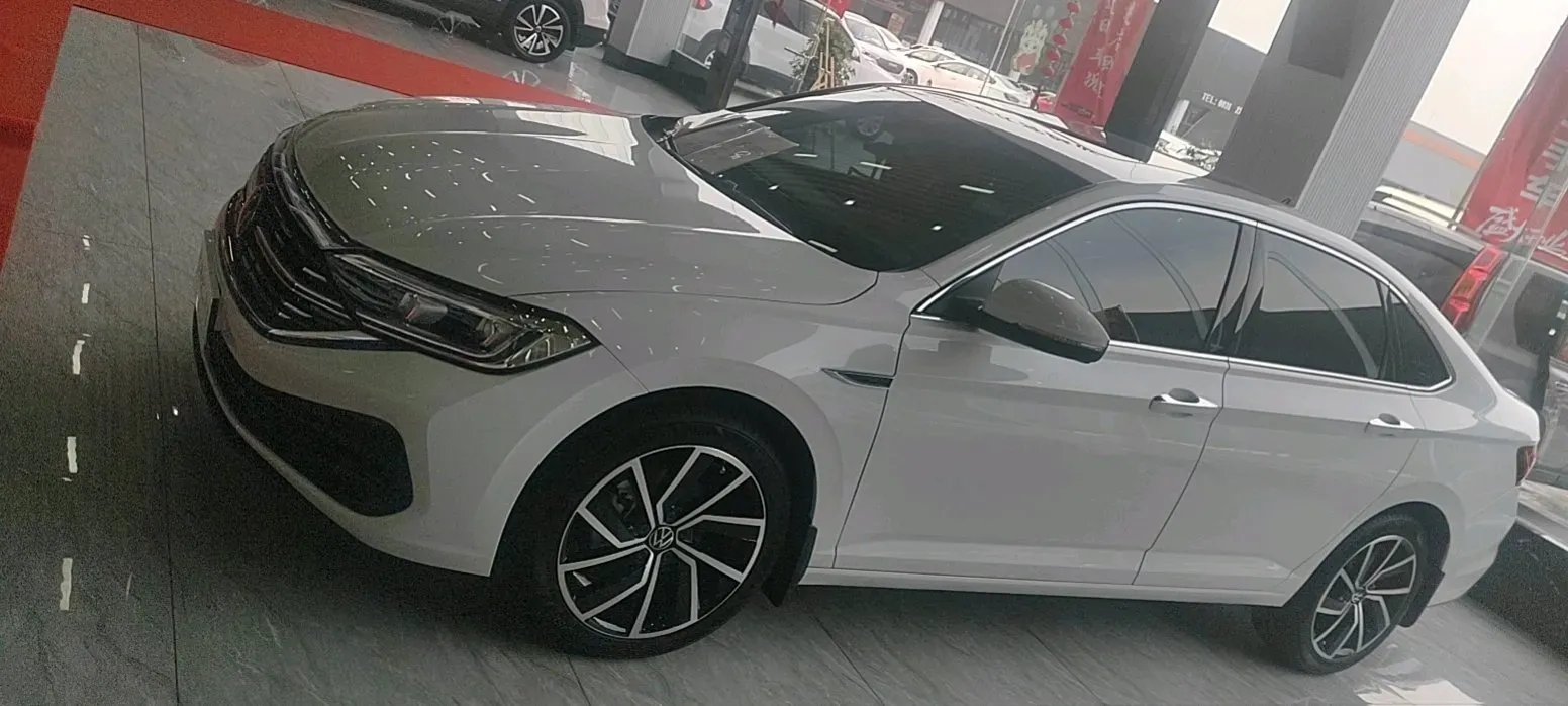 2024 Volkswagen Sagitar 1.5T 160HP L4 7DCT,autocango,china used car exporter,china ev exporter,chinese used car exporter,chinese used ev exporter