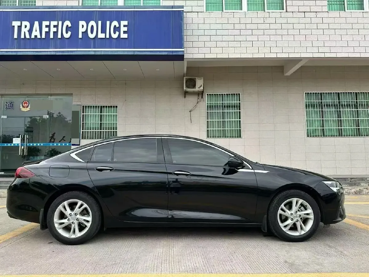 2020 Buick Regal 1.5T 169HP L4 9AT,autocango,china used car exporter,china ev exporter,chinese used car exporter,chinese used ev exporter