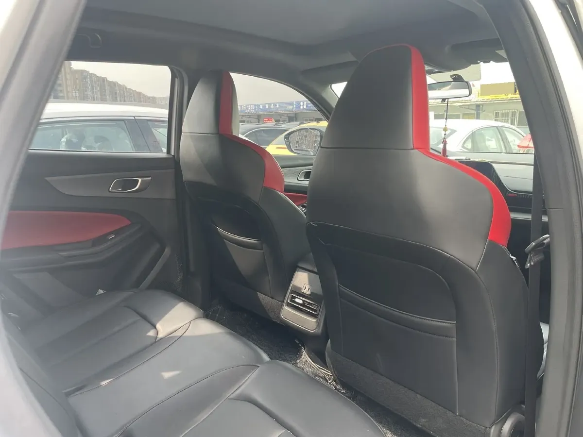 2024 ChangAn CS55 Plus 1.5T 188HP L4 7DCT,autocango,china used car exporter,china ev exporter,chinese used car exporter,chinese used ev exporter