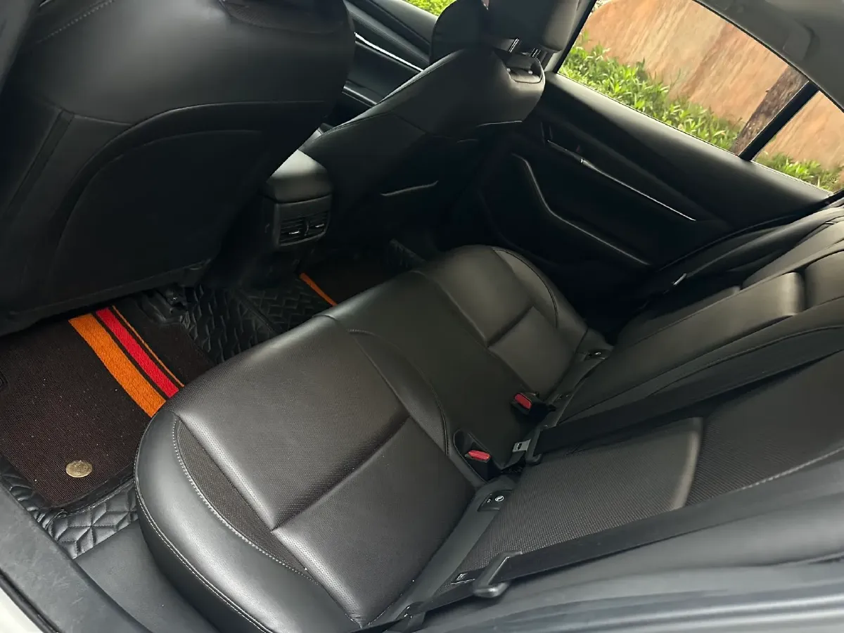 2021 Mazda 3 Axela 2.0L 158HP L4 6AT,autocango,china used car exporter,china ev exporter,chinese used car exporter,chinese used ev exporter