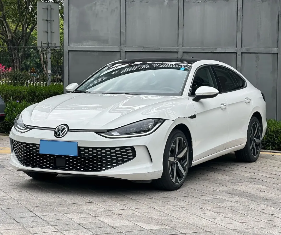 2023 Volkswagen Lamando 1.4T 150HP L4 7DCT,autocango,china used car exporter,china ev exporter,chinese used car exporter,chinese used ev exporter