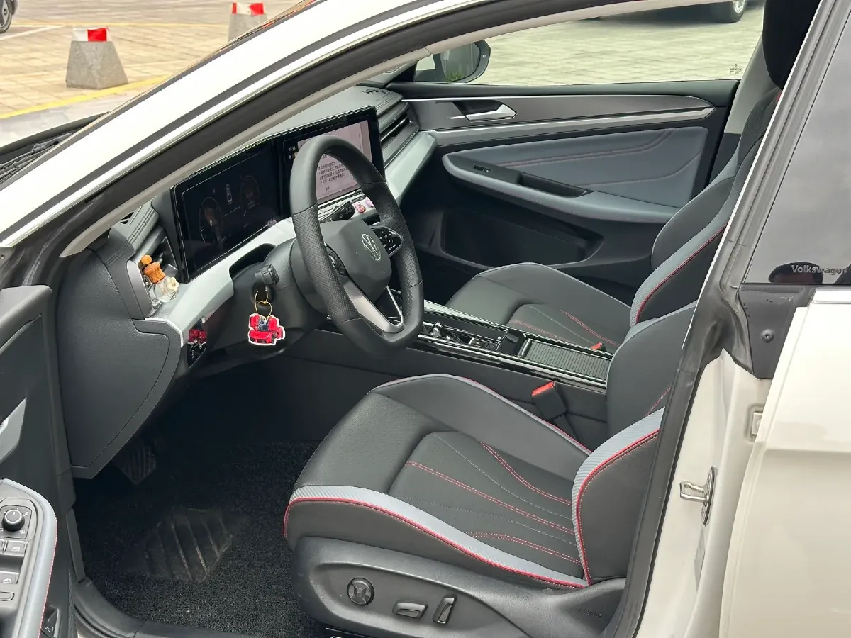 2023 Volkswagen Lamando 1.4T 150HP L4 7DCT,autocango,china used car exporter,china ev exporter,chinese used car exporter,chinese used ev exporter