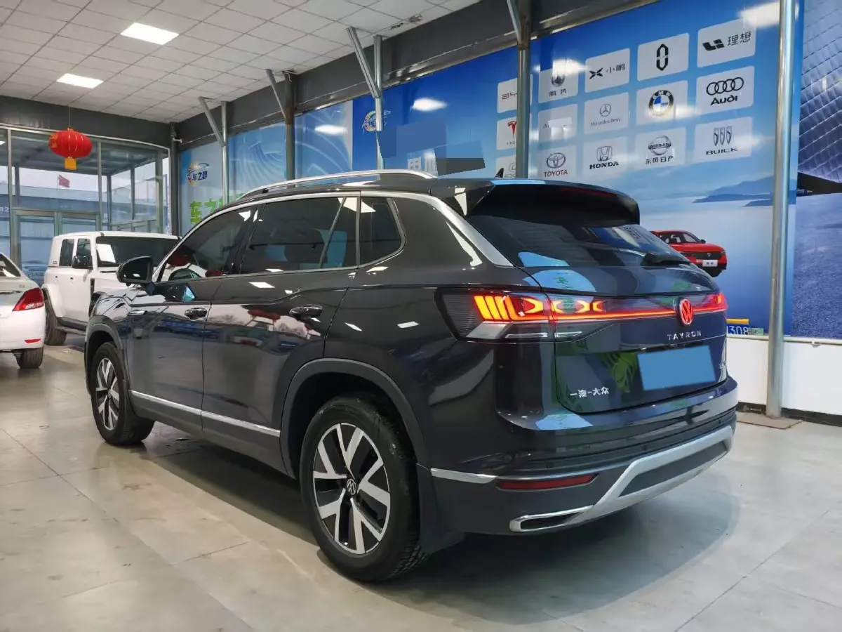 2024 Volkswagen Tayron 2.0T 186HP L4 7DCT,autocango,china used car exporter,china ev exporter,chinese used car exporter,chinese used ev exporter