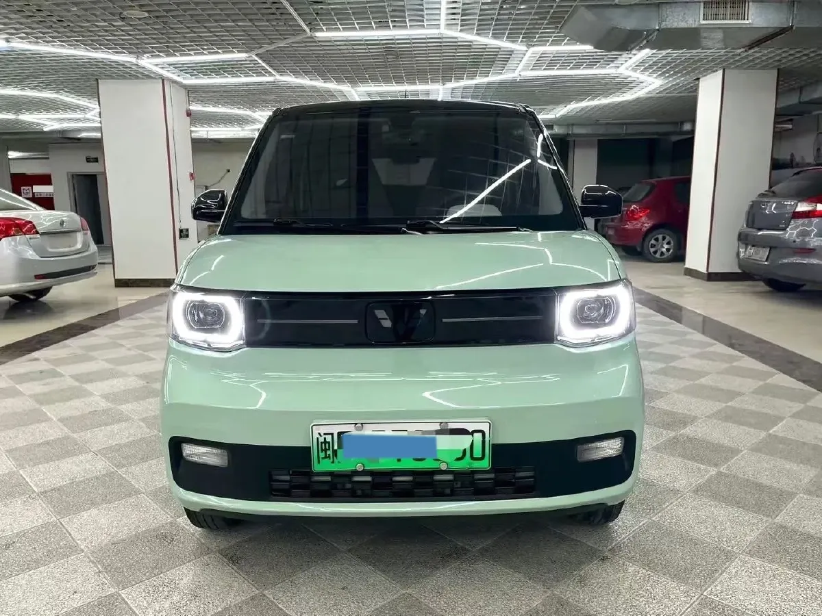 2022 WuLing HongGuang MINI EV BEV 13.9KWH,autocango,china used car exporter,china ev exporter,chinese used car exporter,chinese used ev exporter