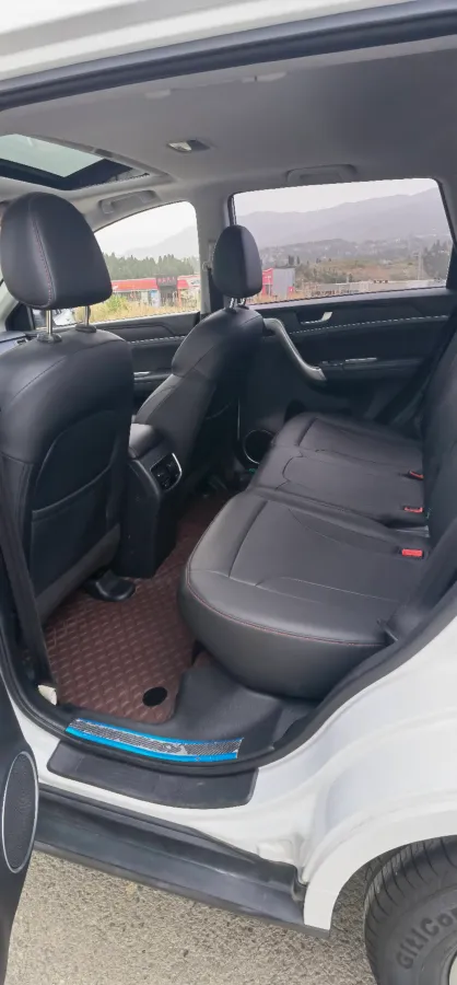 2019 Haval M6 1.5T 150HP L4 7DCT,autocango,china used car exporter,china ev exporter,chinese used car exporter,chinese used ev exporter