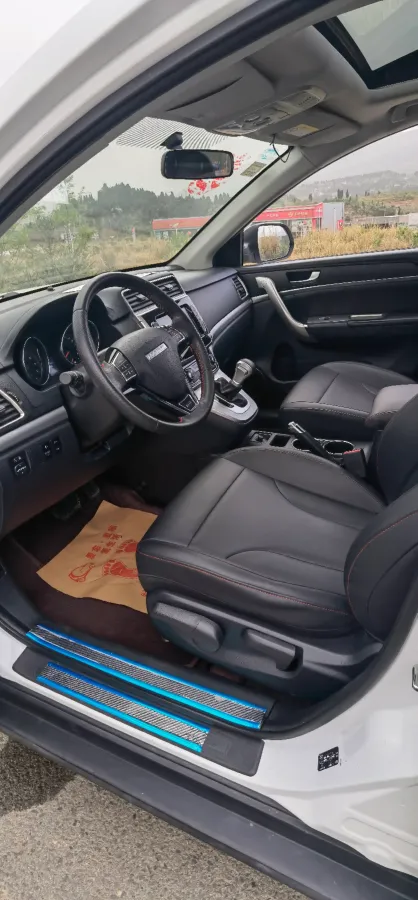 2019 Haval M6 1.5T 150HP L4 7DCT,autocango,china used car exporter,china ev exporter,chinese used car exporter,chinese used ev exporter