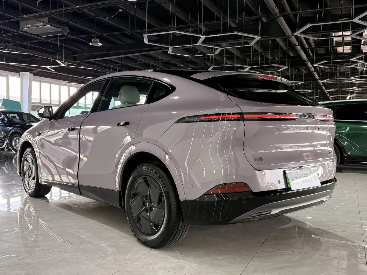 2025 Xpeng G6 BEV 68.5KWH,autocango,china used car exporter,china ev exporter,chinese used car exporter,chinese used ev exporter