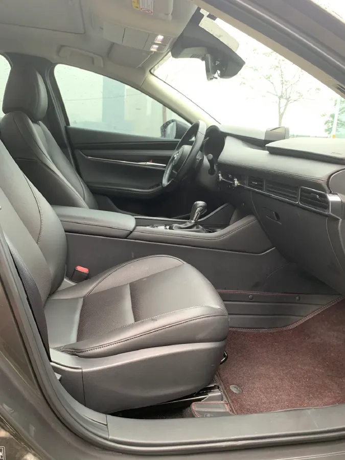 2022 Mazda 3 Axela 2.0L 158HP L4 6AT,autocango,china used car exporter,china ev exporter,chinese used car exporter,chinese used ev exporter