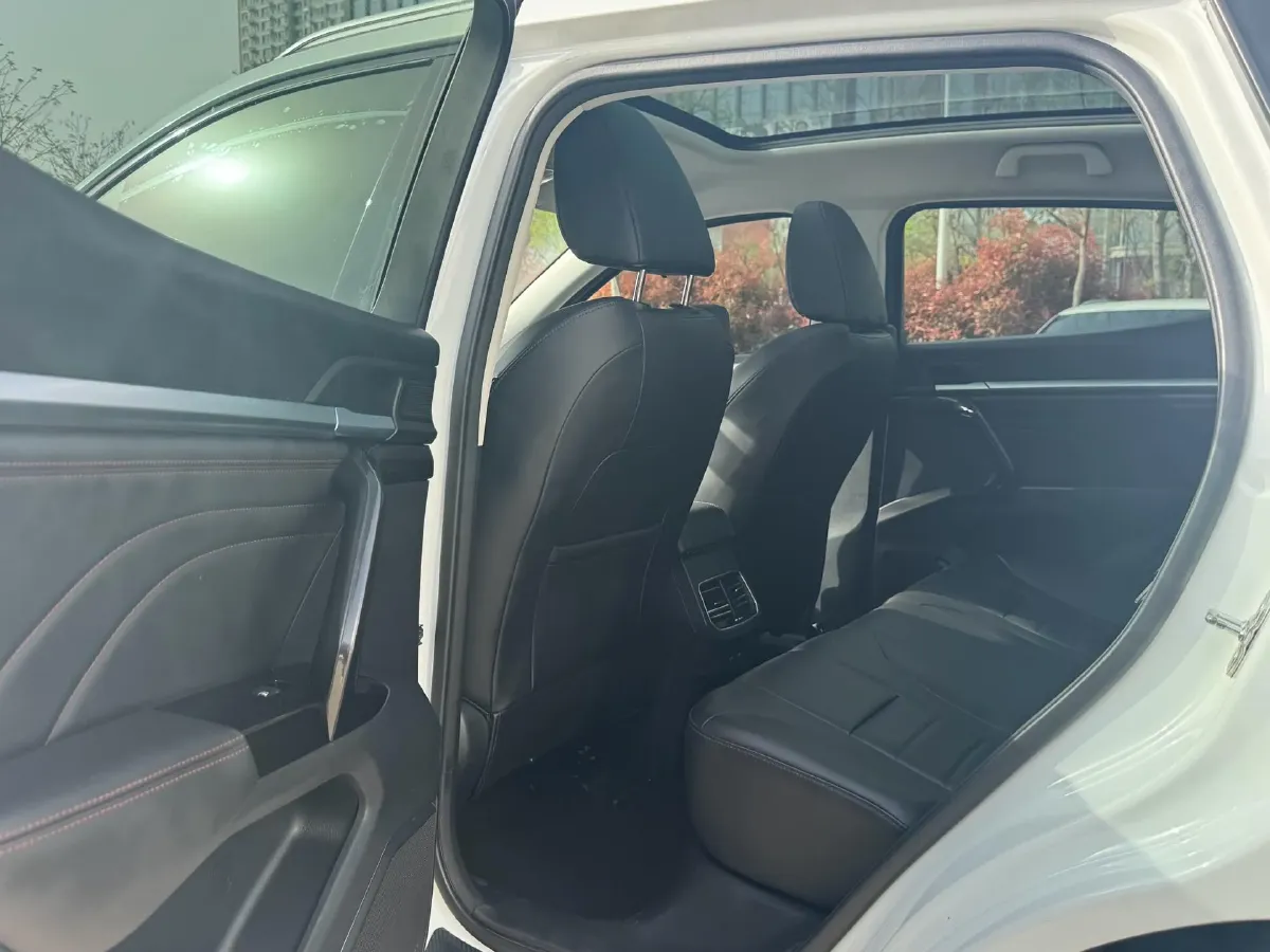 2018 Haval F5 1.5T 169HP L4 7DCT,autocango,china used car exporter,china ev exporter,chinese used car exporter,chinese used ev exporter