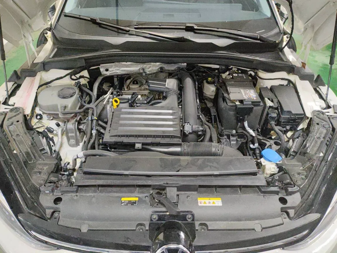 2022 Jetour DASHING i-DM 1.5T 156HP L4 3DHT PHEV 19.27KWH,autocango,china used car exporter,china ev exporter,chinese used car exporter,chinese used ev exporter