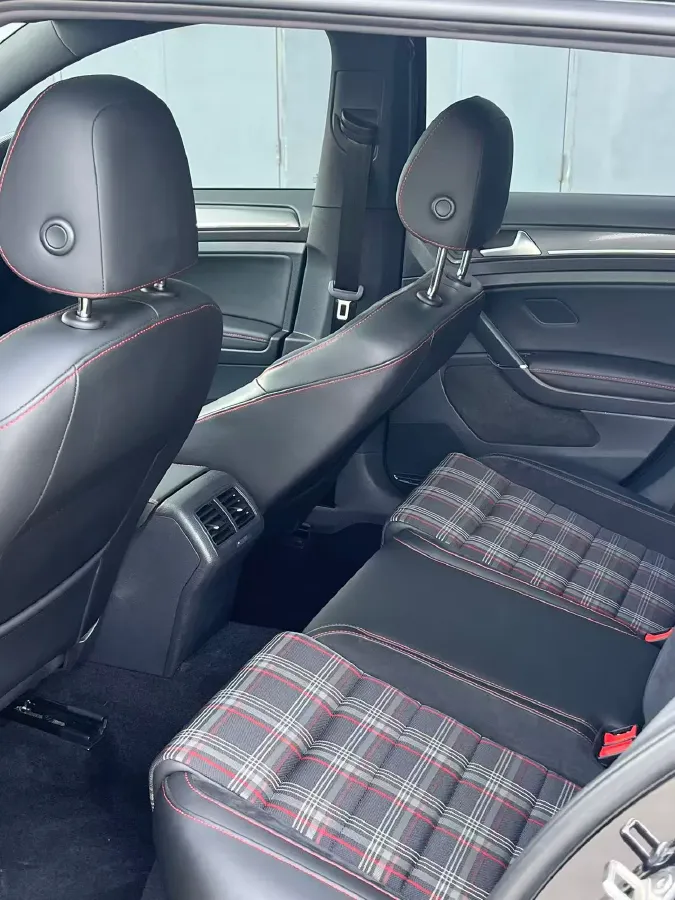 2019 Buick EnvisionPlus 2.0T 260HP L4 9AT,autocango,china used car exporter,china ev exporter,chinese used car exporter,chinese used ev exporter