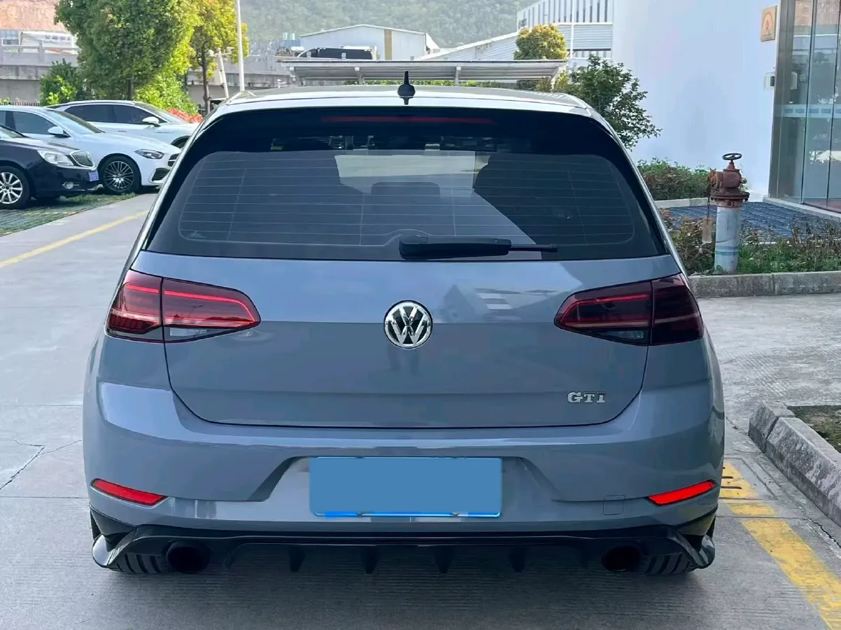 2019 Buick EnvisionPlus 2.0T 260HP L4 9AT,autocango,china used car exporter,china ev exporter,chinese used car exporter,chinese used ev exporter